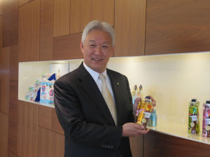 花王 澤田道隆社長、化粧品事業を今後の成長の柱に