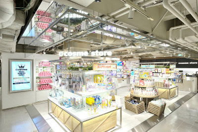 コスメネクスト、売上日本一の「＠cosme store ルミネエスト新宿店」を全面改装