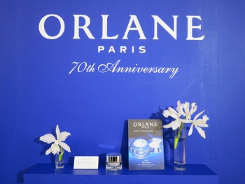 オルラーヌ、創立70周年を記念し「時を消すクリーム」を昇華
