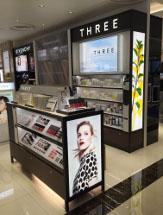 ACRO「THREE」、成田空港第3ターミナルに免税店オープン