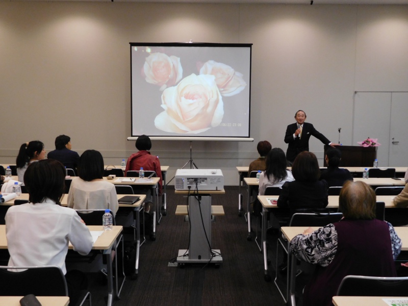 日本フレグランス協会、香りと脳をテーマにセミナー開催