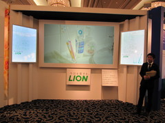 ライオン、春のプレゼンテーションで2012年春の新製品を披露