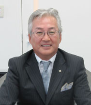 コーセー化粧品販売・熊田篤男専務、専門店戦略の現状と今後の展望を語る